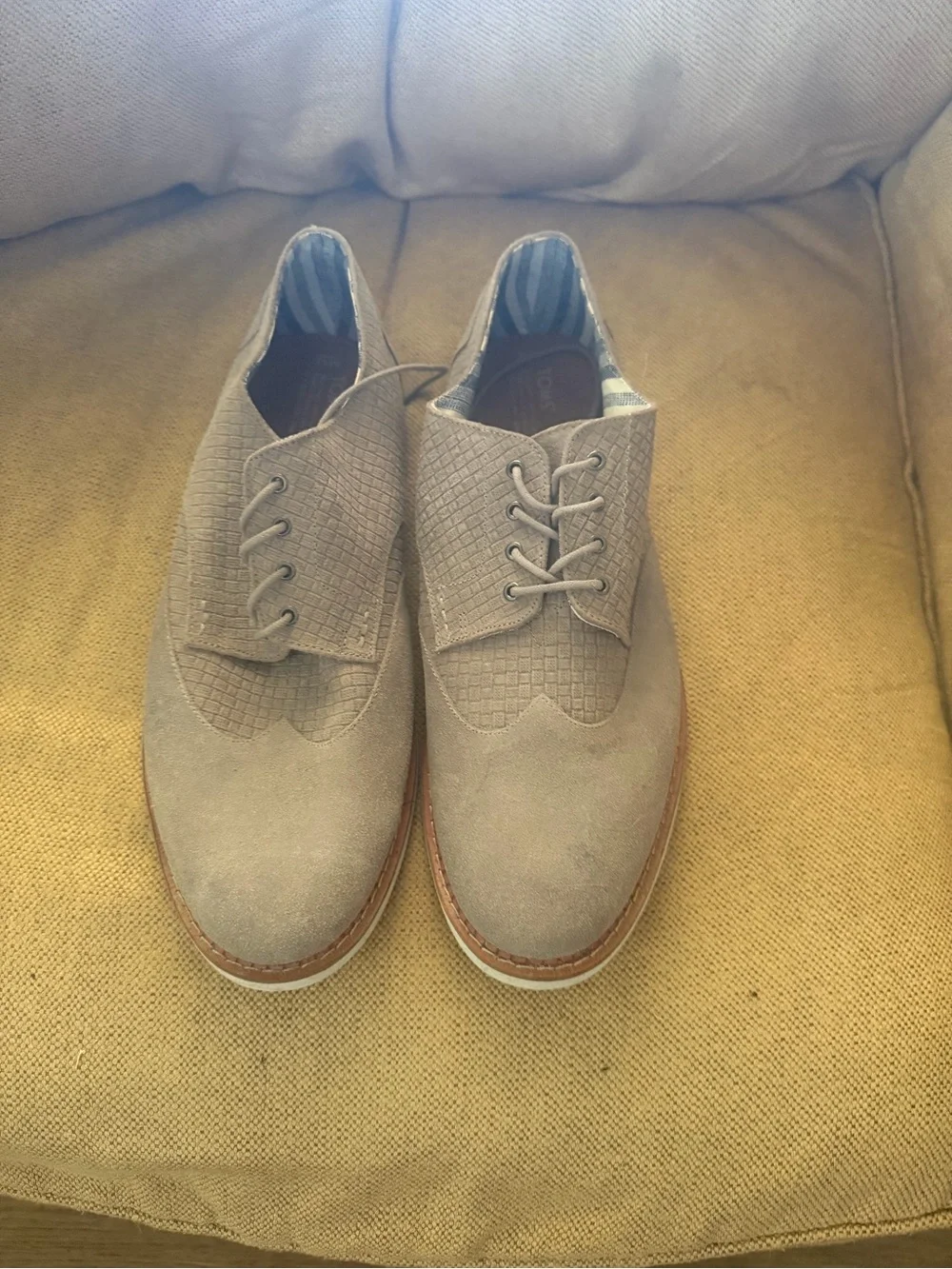 Toms Men's Taupe Suede Wingtip Oxfords